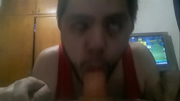 Chupando El Juguete De Mami 2
