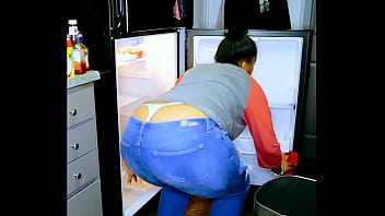 Whaletail - Thong, Big-ass, Trasero, Perfect-ass, Whaletail, Thongslip - Big_ass - 2025 - Intense - Show - Video 310029