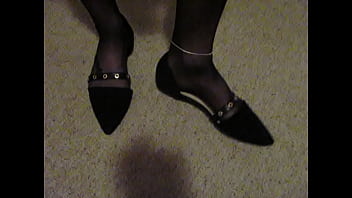 Isabelle-sandrine, Queeen Of Shoeplay