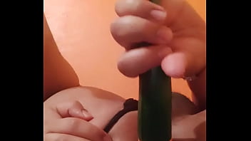 Masturbándome Con Un Pepino - anal, masturbating, solo, pepino, gay-anal, gay-masturbation - Video 312261