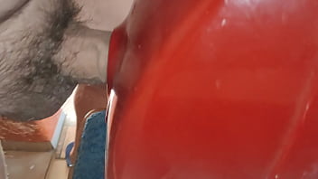 Porszívózás félig álló fasszal