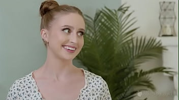 Step-mom And Super Hot Milf Pristine Edge Hooking Up With Step-daughter And Friend (pussy Licking Fun And Role Play)