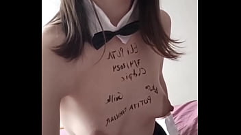 Eli La Pezones Chupando