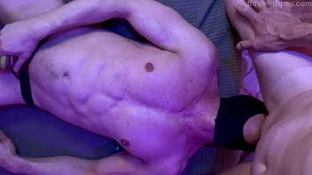 Boy32: Gagless Throat-fuck