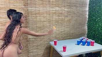 Le Gano El Juego A Mi Hermanastra Y Me La Termino Follando Muy Duro Hasta Llenarle Su Culo De Leche.