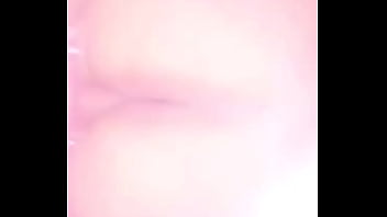 Comendo A Gordinha Deitada Na Cama