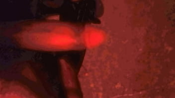 Pulsando Despertando Con La Verga Dura