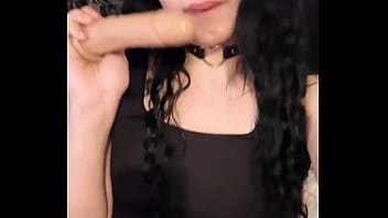 Tive Que Brincar Sozinha, Não Tinha Nenhum Pauzudo Pra Me Comer