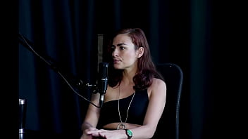 Só Sentiu Prazer Com A Primeira Namorada, Que Engravidou Em Uma Traição, Foi Arrasada Em Um Relacionamento, E O Casamento... - Kamilla Werneck (sheer/red)