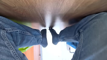Peeing In My Jeans - wetting-jeans, peeing-on-the-floor, peeing-in-my-jeans - Video 281001