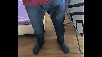 Peeing In My Jeans - wetting-jeans, peeing-in-my-jeans - Video 298613