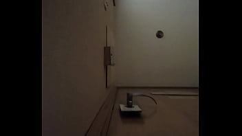 Ouvindo Gemidos Em Hotel De São Paulo. Casal De Hóspedes Do Quarto Ao Lado Metendo A Noite Toda