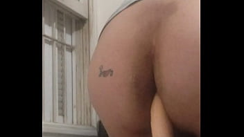 Dilatando Meu Cuzinho.