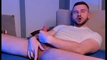 Juan Melo - Masturbation, Cam, Gay-sex - Gay - 2025 - Sexy - Show - Video 284823