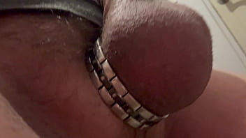 Huevos Apretados Por Pulsera Magn_tica