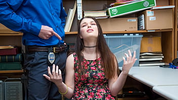 The Suspect Reached A Peaceful Resolution With The Mall Guard - Lifterhub