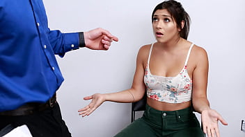 Teen Suspect And Officer Reach A Compromise Satisfying Both Of Them - Lifterhub