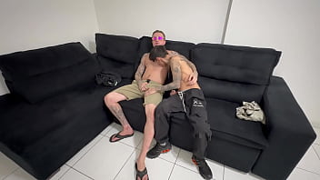 Primeira Vez Com Um Pau Grande (arrombei O Magrinho Tatuado)