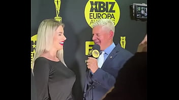 Interview For Xbiz On The Red Carpet ?