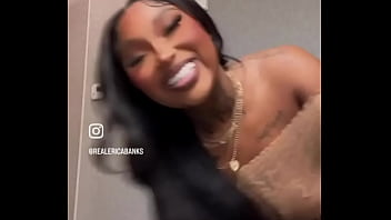 Erica Banks Twerking