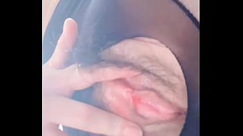 Young Chinese Girl Masturbated And Gushed Out White Juice