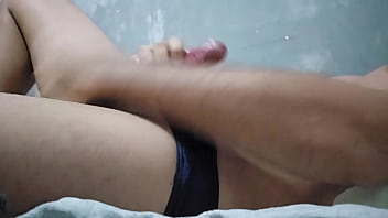 Batendo Ovos Pra O Bolo Do Café Da Manhã