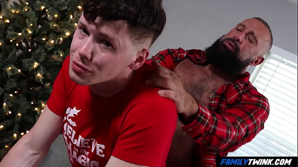 Familytwink - Spoiling My Mild Young Stepson