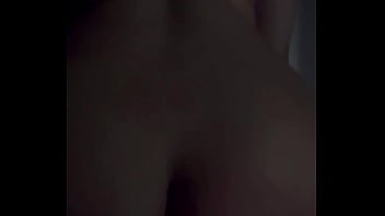 Uma Verdadeira Puta Sentando Gostoso Na Rola Desse Safado