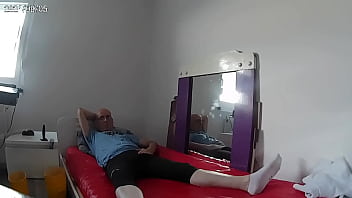 Die Hure Fotze Goileglatze