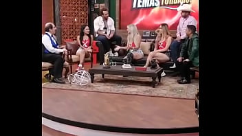 Gira De Medios Junto A Barbaramontxxx Y Renatamendozax Pra Mundoxoficialluego Ya Le. Hismea. Os Que Día Nos Ven Al Aire