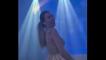 Do You Wanna Dance With Me ?