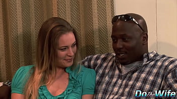 Hot Wife Daisy Layne Is Screwing A Stranger Right In Front Of Hubby