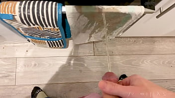 Jjreilly79 Pissing In The Kitchen - Pee Soaked Tea Towel And Oven Gloves - Nasty!