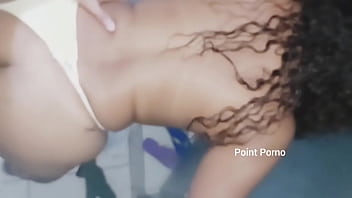 My Friend Went Out To Buy Beer And Left Me Alone With His Wife, I Ended Up Eating The Naughty Girl And Cumming Inside Her Pussy So She Could Get Pregnant