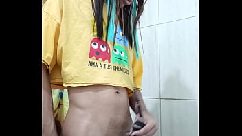 Novinho Tarado Brinca Com A Pica