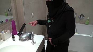 A French Muslim Maid Is Disturbed When She Sees His Big Cock