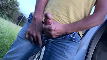 Parada Na Estrada Pra Aliviar