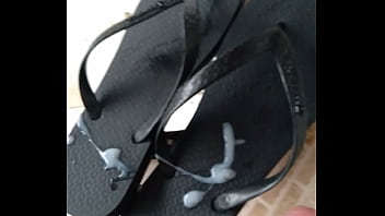 Gozei No Chinelo Da Minha Tia Gostosa