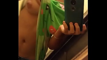 Me Enseñas Las Tetas