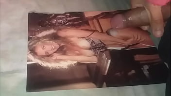 Llenando De Leche A Chicas De Revistas #4