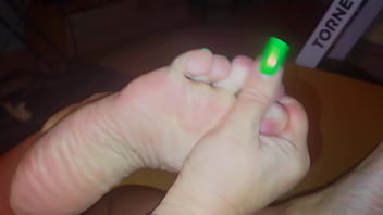 The Stepmother Allowed The Stepson To Watch As She Lubricates Her Feet With Cream