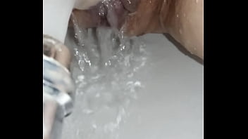 Gretala - Fica Grossa, Incinta Insaponata