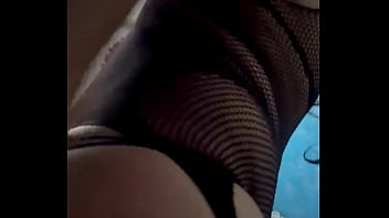 Rachel Probando Leche Directa De Su Culito