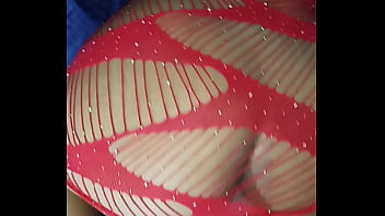 Este Chico Me Encuentra En Lencería Y No Puede Resistirse A Follarme