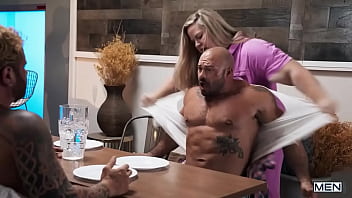 Keeping Up With The Boneses/ Men / Riley Mitchel, Nick Cranston