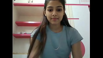 Amateur Indian Girls Flashing Indian Big Boobs To Boy Friend