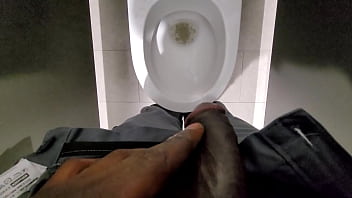 Watch Me Pee, I Love To Pee.. I Know You Like To Taste It.