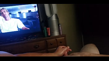 Wifey Lubed Up My Cock For A Quick Pull