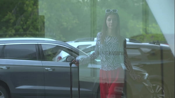 Gorgeous Tourist Baby Doll Gets Covered In Cum After Stranger Dp Sex Gp3103