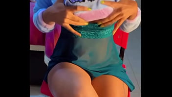 Que Blogueira Gostosa! Rosered.vip Chama !!